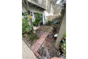529 MOREE LOOP, WINTER SPRINGS, FL 32708 Sold 03/15/24