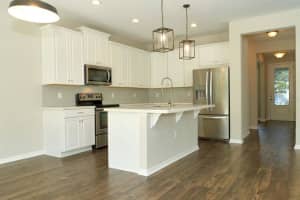 2038 DONAHUE DR, OCOEE, FL 34761 Sold 12/29/22