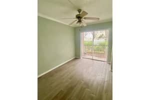 127 OYSTER BAY CIR #120, ALTAMONTE SPRINGS, FL 32701 Sold 12/23/22