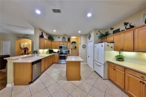9708 WORTHINGTON RIDGE ROAD, ORLANDO, FL 32829 Sold 05/15/24