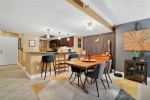 530 E CENTRAL BLVD #102, ORLANDO, FL 32801 Sold 09/07/23