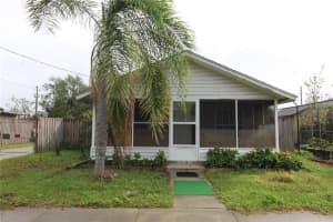 509 PINE ST, AUBURNDALE, FL 33823 Sold 02/10/23