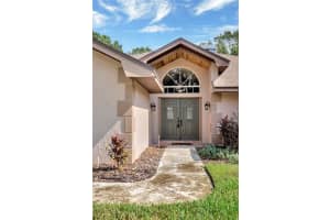 709 LAKE ELOISE PL, WINTER HAVEN, FL 33884 Sold 01/11/23