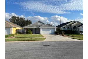 15820 AUTUMN GLEN AVE, CLERMONT, FL 34714 Sold 12/16/22