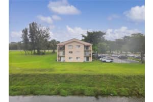 1101 N BENOIST FARMS RD #202, WEST PALM BEACH, FL 33411 Sold 01/31/23