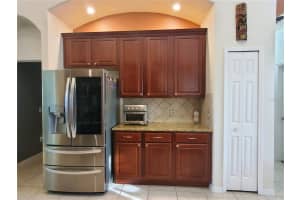 4800 LAKES EDGE LN, KISSIMMEE, FL 34744 Sold 04/04/23