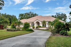 6 LEFE CT, HAINES CITY, FL 33844 Sold 04/06/23