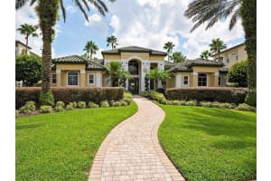 2639 MAITLAND CROSSING WAY #302, ORLANDO, FL 32810 Sold 02/15/23