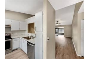 2851 KING OAK CIR, SAINT CLOUD, FL 34769 Sold 02/13/23