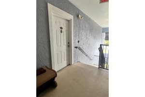 3735 CONROY RD #2232, ORLANDO, FL 32839 Sold 12/27/22