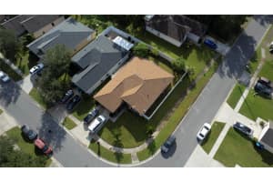 14018 ECON WOODS LN, ORLANDO, FL 32826 Sold 01/05/23