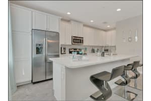 657 HANGNEST LN, LAKE MARY, FL 32746 Sold 02/07/23