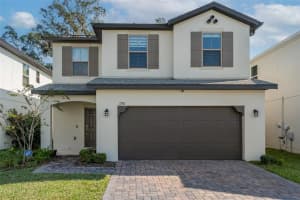 2981 CREST DR, KISSIMMEE, FL 34744 Sold 04/16/23