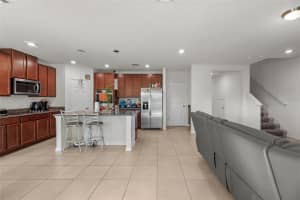 2981 CREST DR, KISSIMMEE, FL 34744 Sold 04/16/23