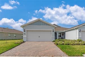 2728 CHERRY BLOSSOM LOOP, SAINT CLOUD, FL 34771 Sold 01/12/23
