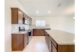 211 SUMMERLIN LOOP, HAINES CITY, FL 33844 Sold 10/27/23