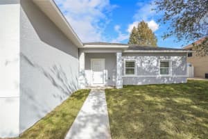 1832 FARRIS DR, SAINT CLOUD, FL 34771 Sold 05/18/23