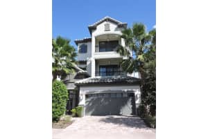 7655 TOSCANA BLVD, ORLANDO, FL 32819 Sold 01/31/23