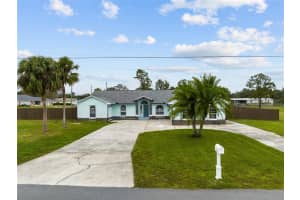 6535 BAY TREE CT, SAINT CLOUD, FL 34771 Sold 02/06/23