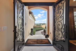 36720 Barrington Dr, Eustis, FL 32736, Sold 05/30/23