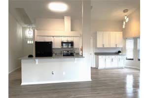 120 N ABERDEEN CIR, SANFORD, FL 32773 Sold 03/25/23