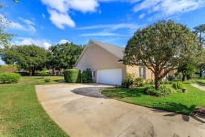 8380 Rambling River Dr, Sanford, FL 32771, Sold 01/13/23