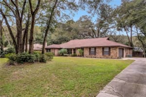 523 PRINCEWOOD DR, DELAND, FL 32724 Sold 12/15/22