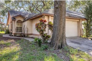 1242 Indian Bluff Dr, Apopka, FL 32703, Sold 01/04/23