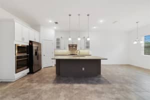2331 EMERALD SPRINGS DR #82, APOPKA, FL 32712 Sold 01/27/23