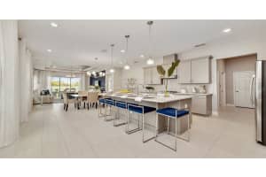 2337 EMERALD SPRINGS DR #81, APOPKA, FL 32712 Sold 03/31/23