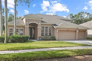 2648 Aloma Oaks Dr, Oviedo, FL 32765, Sold 01/24/23