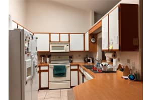 3973 MAGNOLIA LAKE LN, ORLANDO, FL 32810 Sold 01/06/23