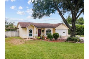 301 WILD FORREST DR, DAVENPORT, FL 33837 Sold 01/17/23