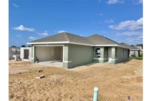 647 TANARO LN, WINTER HAVEN, FL 33884 Sold 01/27/23
