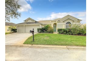 315 Grand Reserve Dr, Davenport, FL 33837, Sold 02/21/23