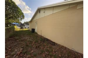 1533 ORMOND AVE, APOPKA, FL 32703 Sold 02/21/23