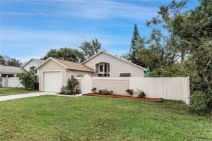 9816 PINEY POINT CIR, ORLANDO, FL 32825 Sold 01/19/23