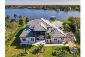13013 WATER POINT BLVD, WINDERMERE, FL 34786 Sold 02/24/23