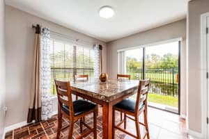 5360 WINDSOR LAKE CIR, SANFORD, FL 32773 Sold 03/31/23