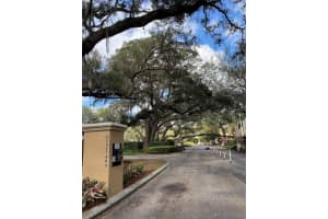 3151 Sinclair St, Orlando, FL 32835, Sold 01/18/23