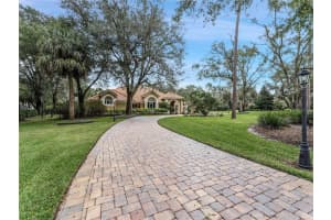 152 VISTA OAK DR, LONGWOOD, FL 32779 Sold 04/25/23