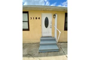 3186 SHINEY CT, KISSIMMEE, FL 34744 Sold 02/15/23