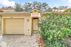 684 W CRANES CIR, ALTAMONTE SPRINGS, FL 32701 Sold 12/30/22