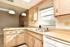 8840 Havasu Dr, Orlando, FL 32829, Sold 01/27/23