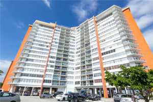 1351 NE MIAMI GARDENS DR #723E, MIAMI, FL 33179 Sold 06/07/23