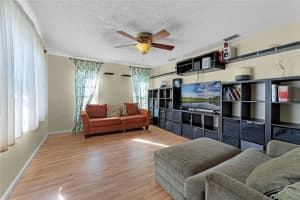 637 RIVERWOODS CIR, ORLANDO, FL 32825 Sold 01/25/23