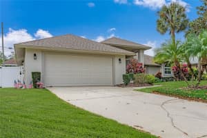 8473 ISLAND PALM CIR, ORLANDO, FL 32835 Sold 02/23/23