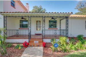 1211 PARK PL, MOUNT DORA, FL 32757 Sold 01/31/23