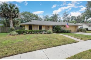 180 WHITE OAK CIR, MAITLAND, FL 32751 Sold 07/24/23