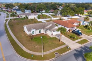 15934 HIDDEN LAKE CIRCLE, CLERMONT, FL 34711 Sold 02/27/23